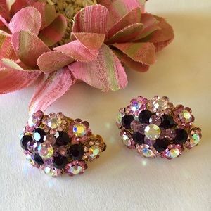 Beautiful Vintage Pink Rhinestone Clip Earrings